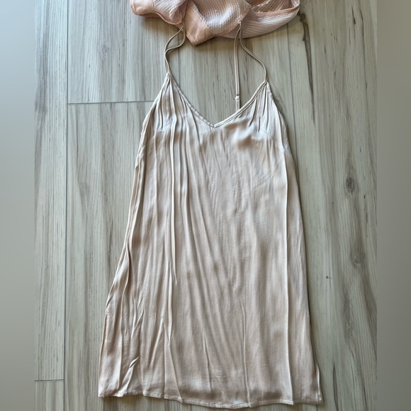 Anthropologie Cap-Sleeve Mock-Neck Slim Midi Dress 0 Petite NWT - Picture 13 of 15